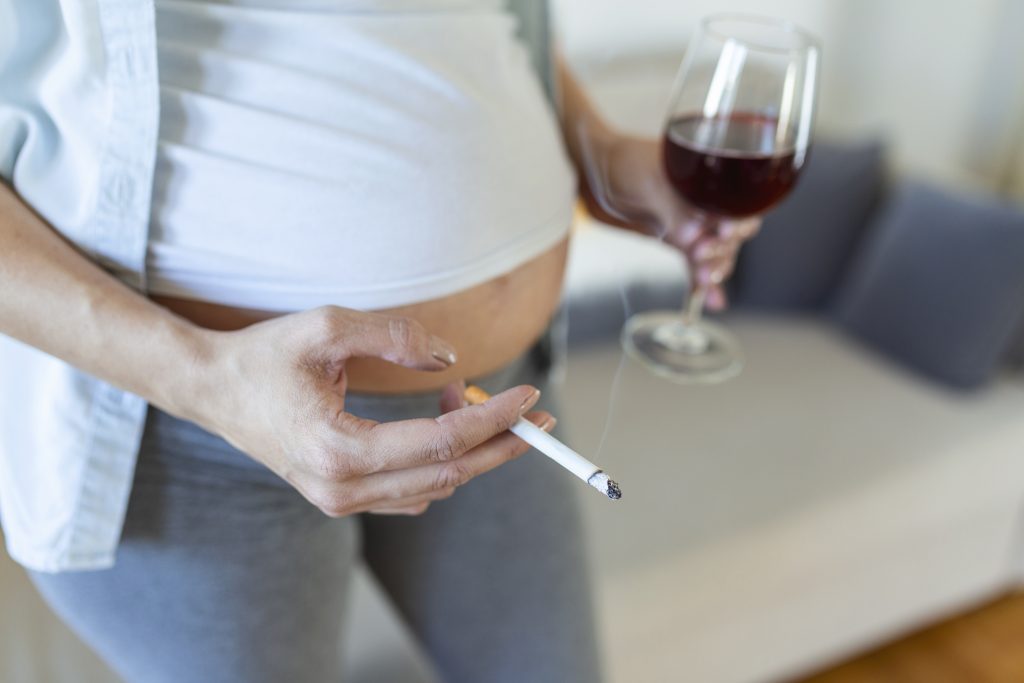 Sevrage tabagique & grossesse : il est indispensable d'arrêter de fumer lors d'une grossesse