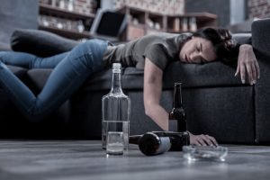 Idée reçue : L'alcool aide à mieux dormir : Faux