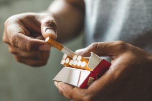 Fumer des cigarettes légères (light) est moins dangereux pour la santé